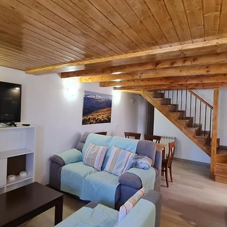 Casa Rural Los 7 Pinos De Gredos Наваредонда де Гредос Екстериор снимка