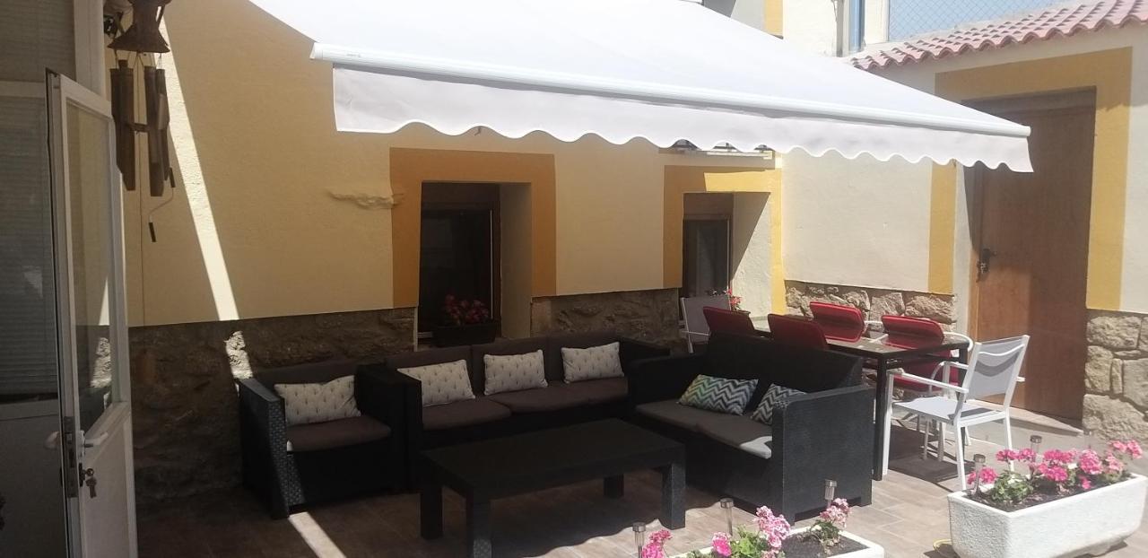 Casa Rural Los 7 Pinos De Gredos Наваредонда де Гредос Екстериор снимка